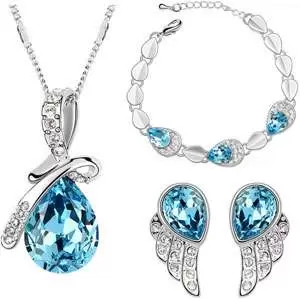 Бижутерия и ювелирные украшения