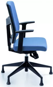Офисные кресла и стулья Profim